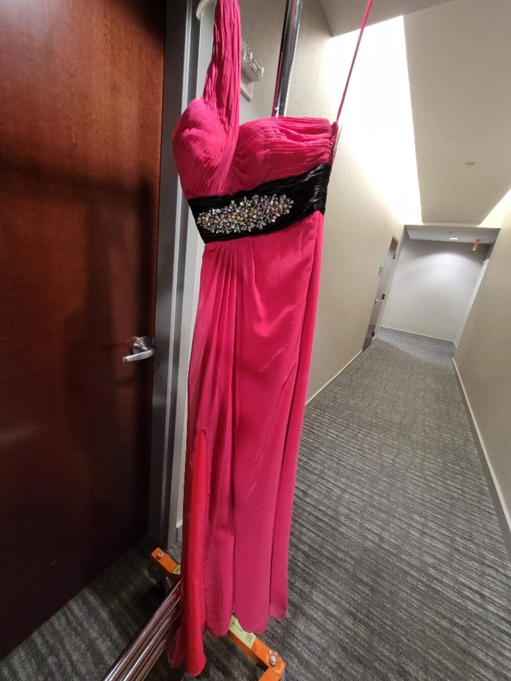 Jolene 11064 Size 4 Pink Prom Dress